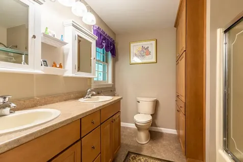 944 College Hill Road Woodstock VT 05091