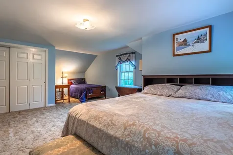 944 College Hill Road Woodstock VT 05091