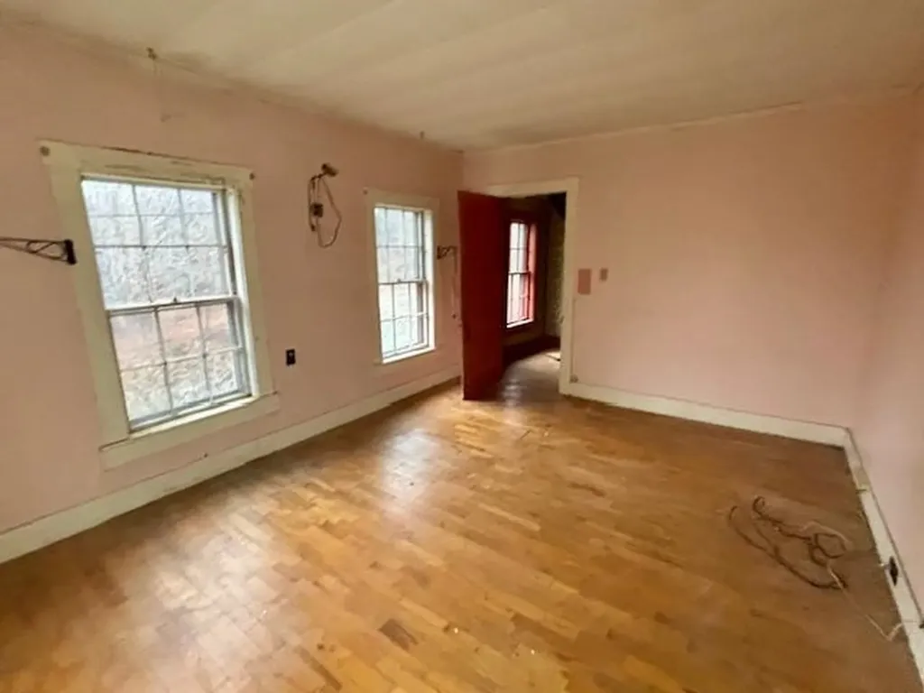 6 Hodge Hill Road Lisbon NH 03585