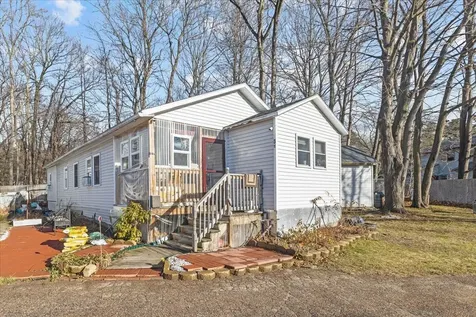 3 Avenue E Burlington VT 05408