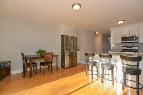 3 Nutfield Court Derry NH 03038