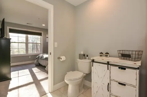 3 Nutfield Court Derry NH 03038