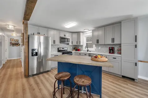 85 Summit View Drive Moultonborough NH 03254
