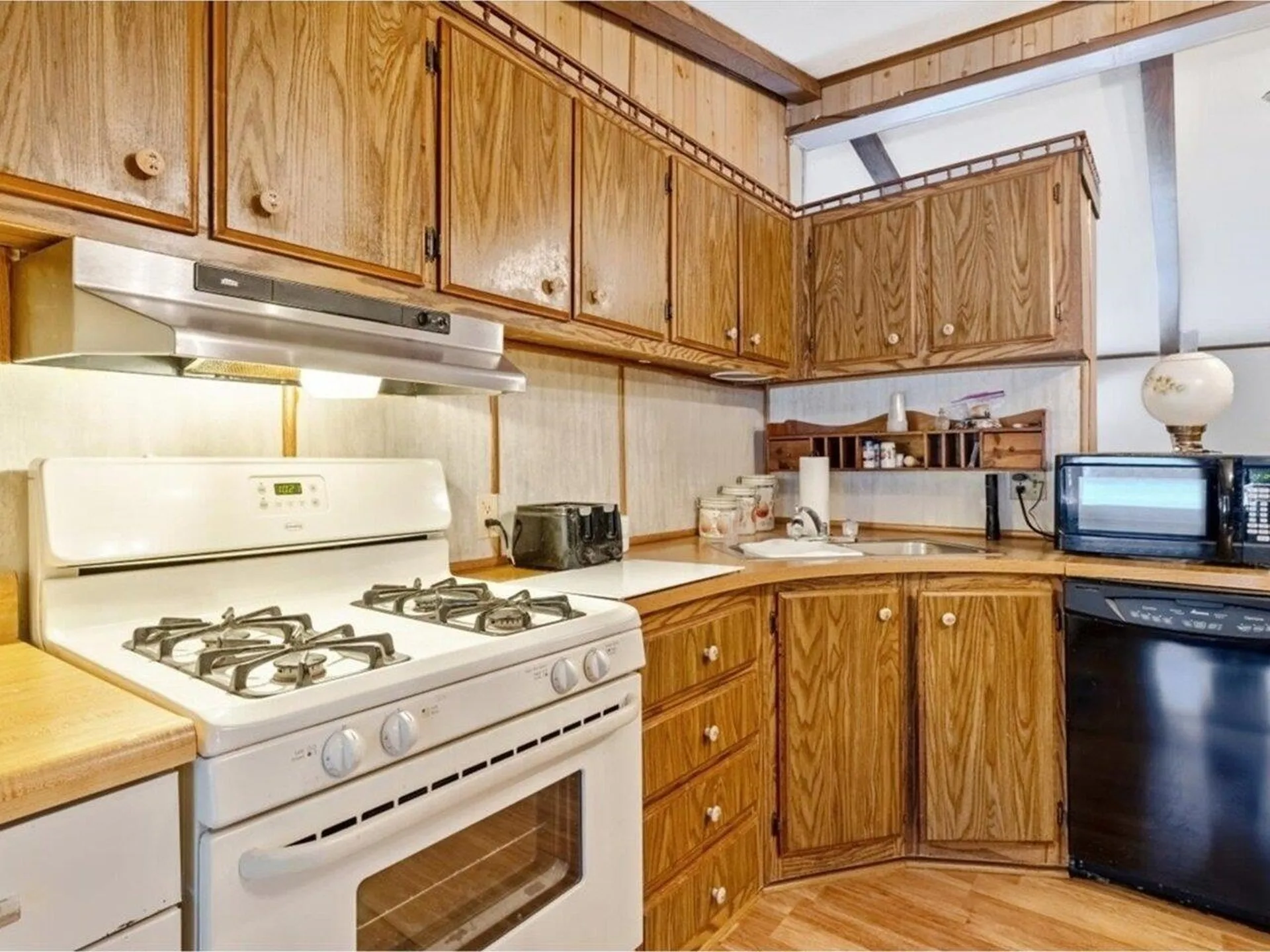 86 Vantine Avenue Alburgh VT 05440