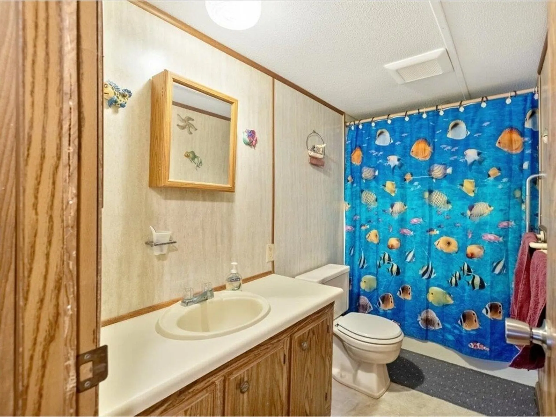 86 Vantine Avenue Alburgh VT 05440