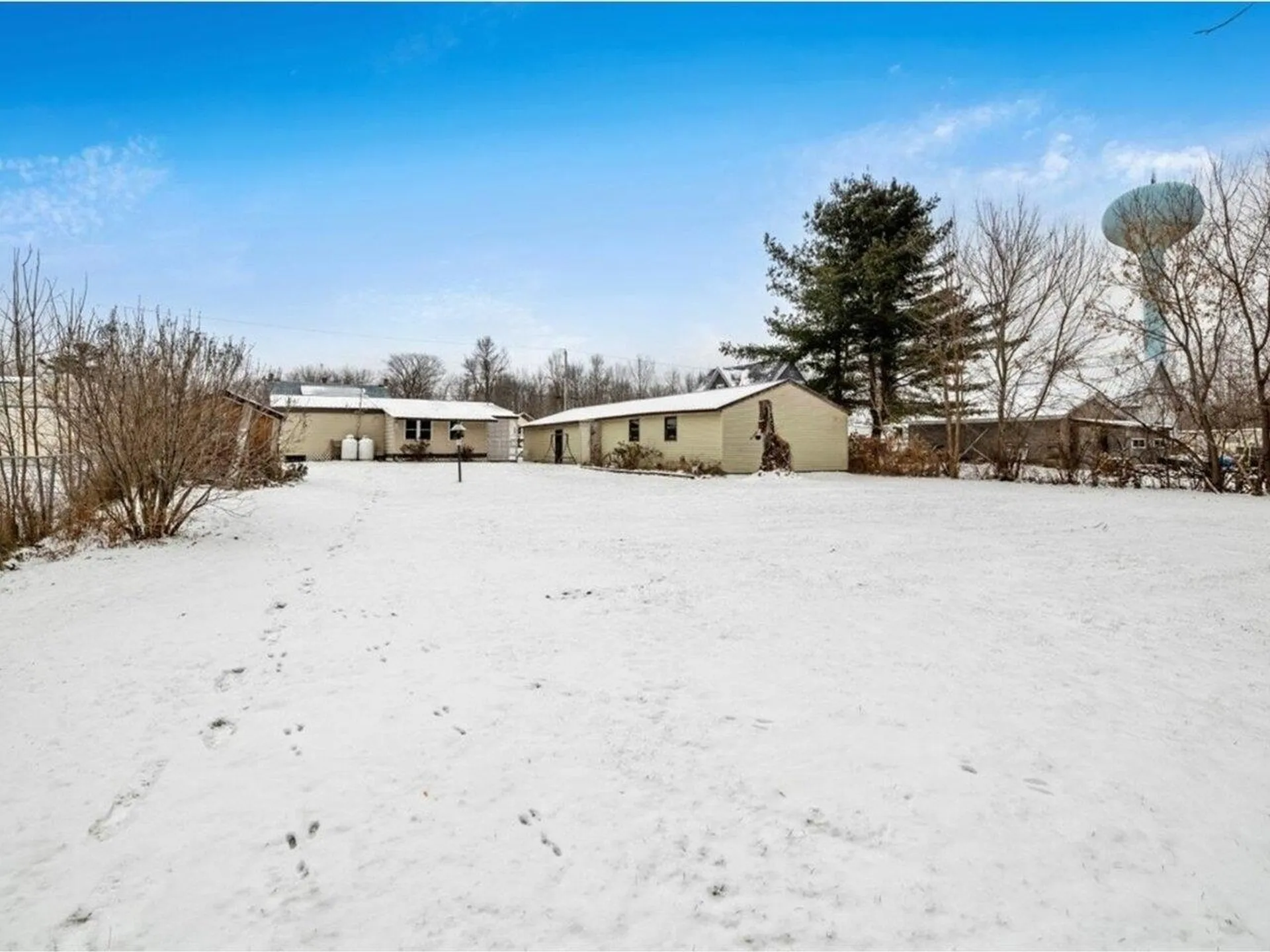 86 Vantine Avenue Alburgh VT 05440