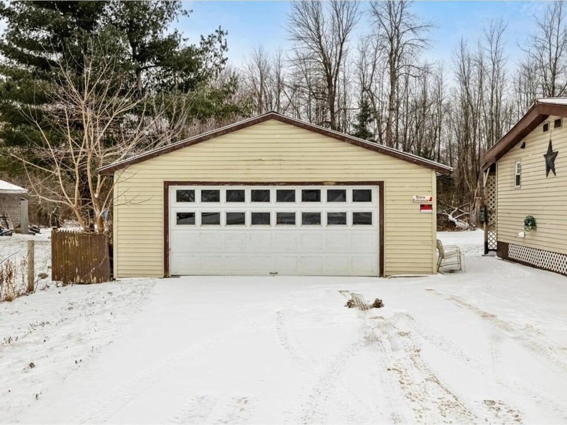 86 Vantine Avenue Alburgh VT 05440