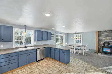 89 Old Granite Road Ossipee NH 03864