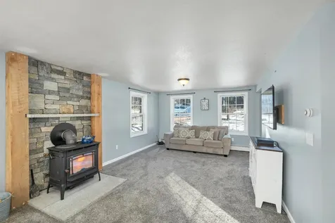 89 Old Granite Road Ossipee NH 03864