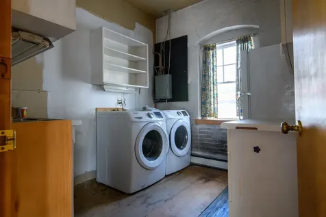 58 Central Street Sunapee NH 03782