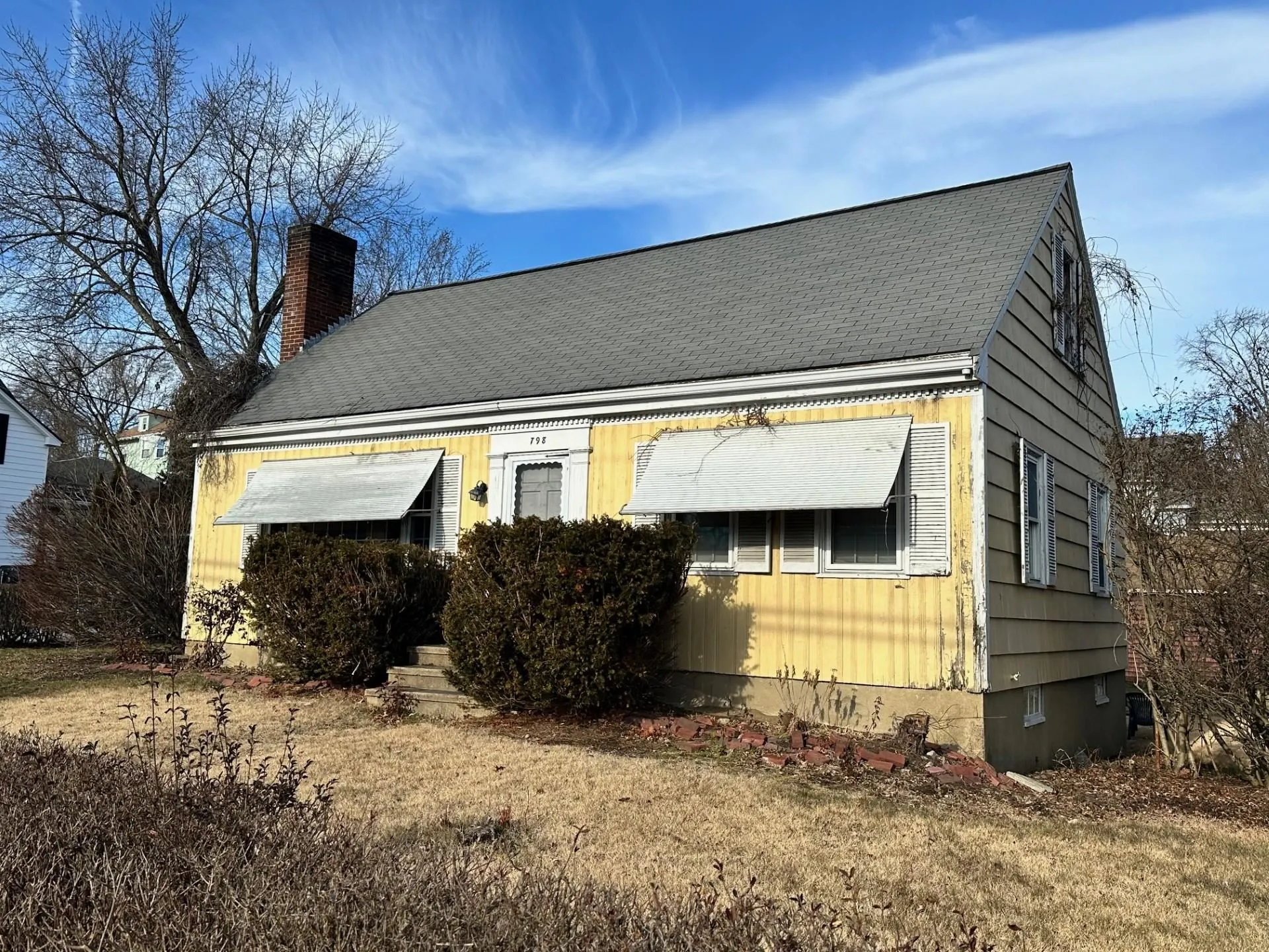 798 Hanover Street Manchester NH 03104