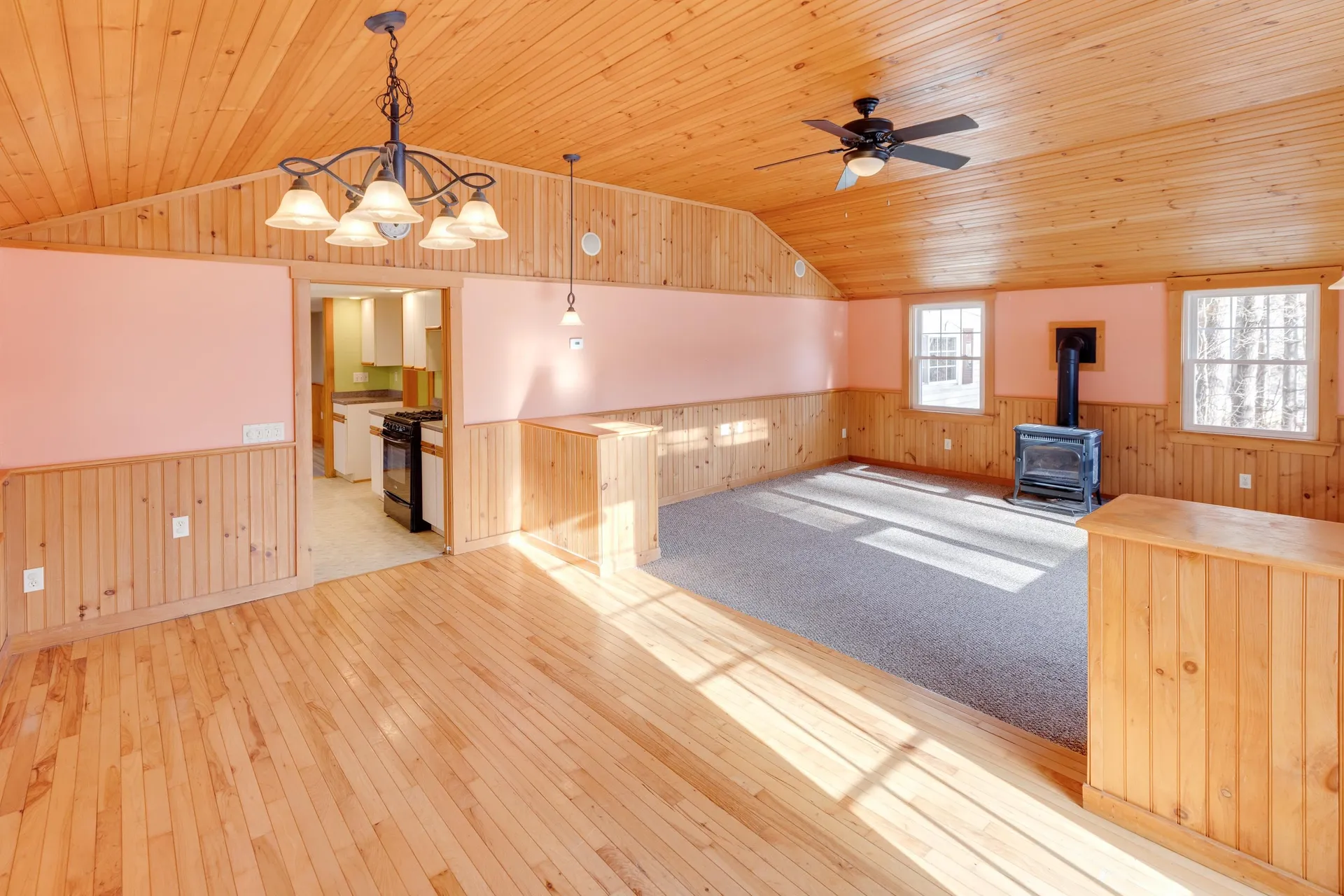 153 Mill Road Rumney NH 03266