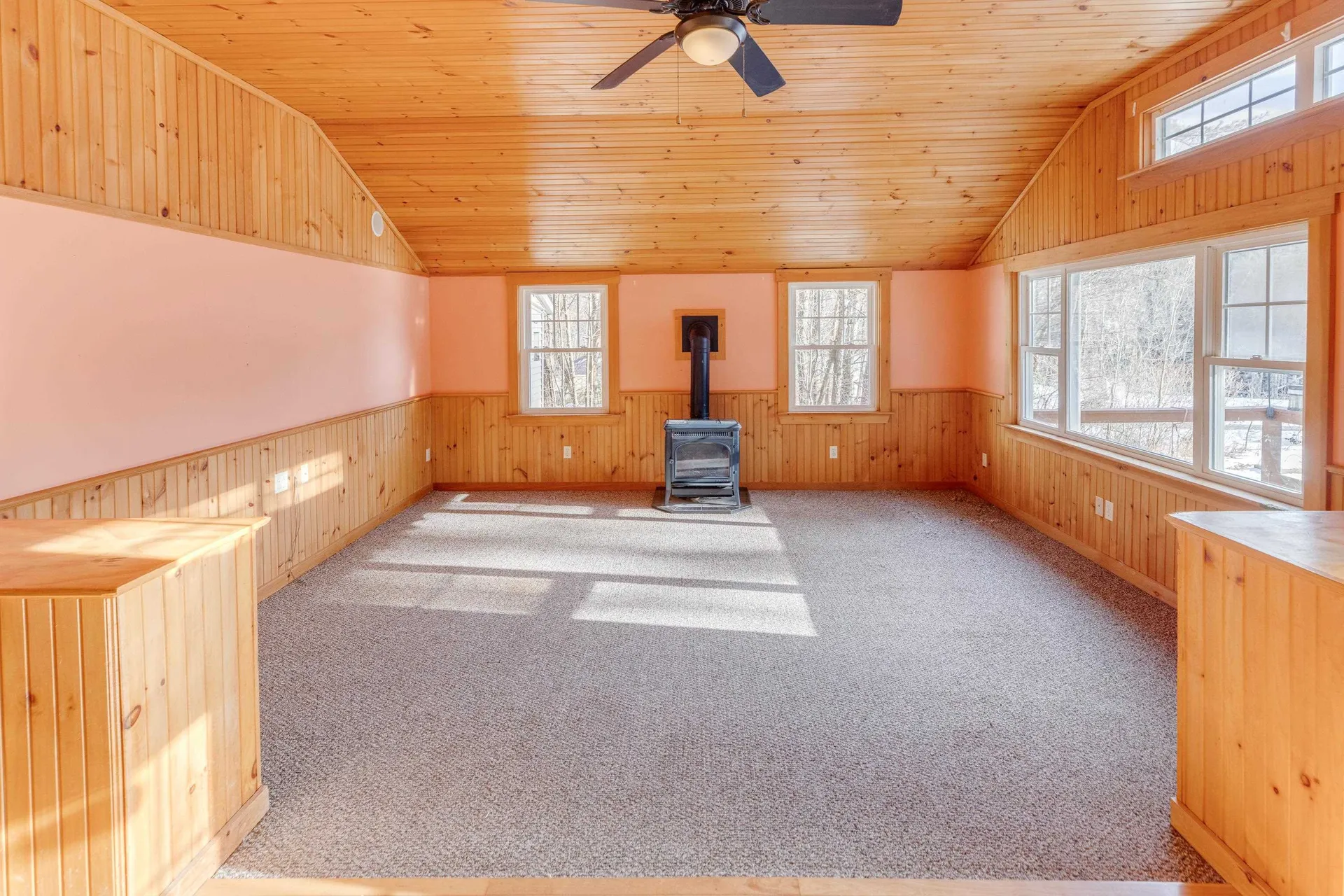 153 Mill Road Rumney NH 03266