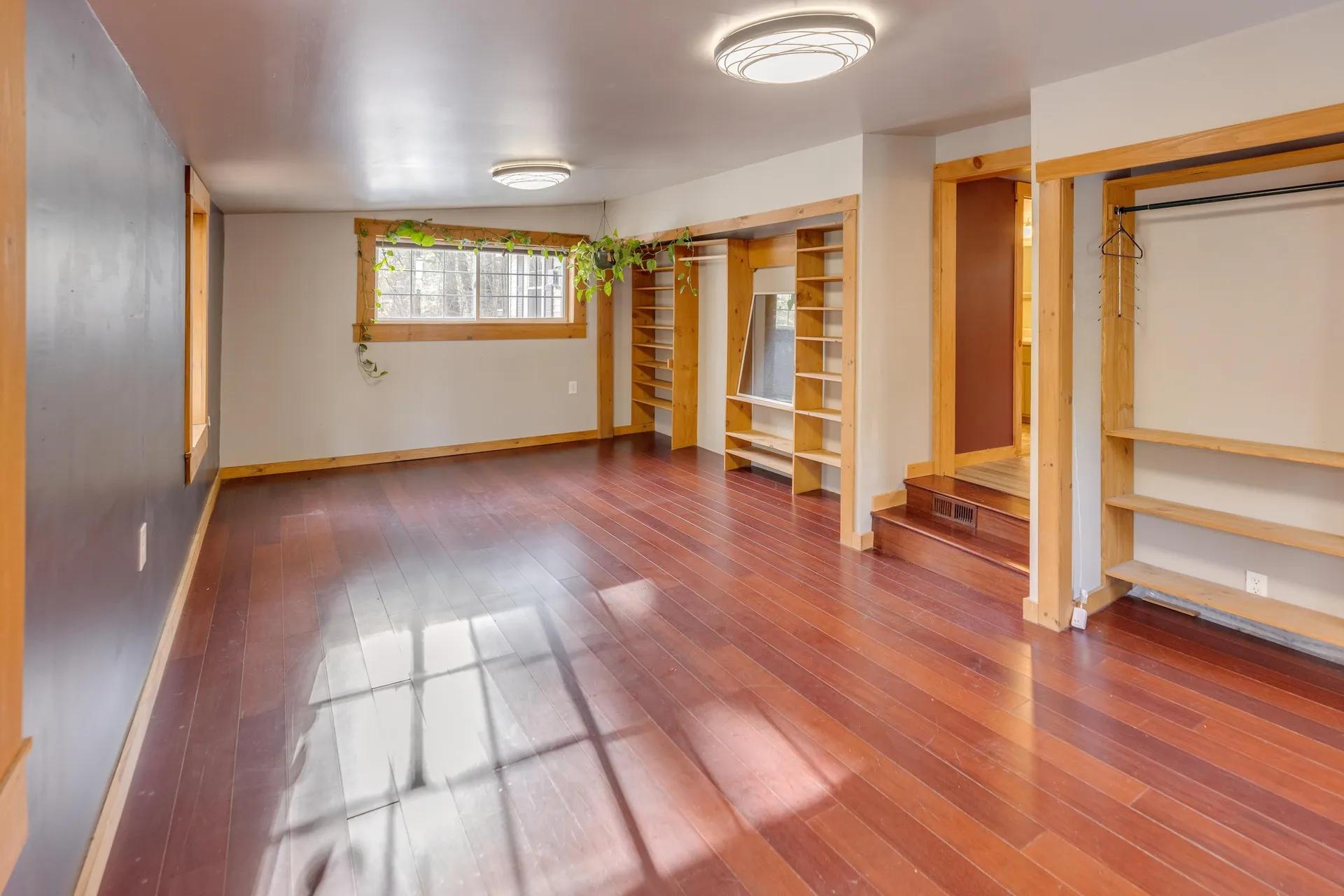 153 Mill Road Rumney NH 03266