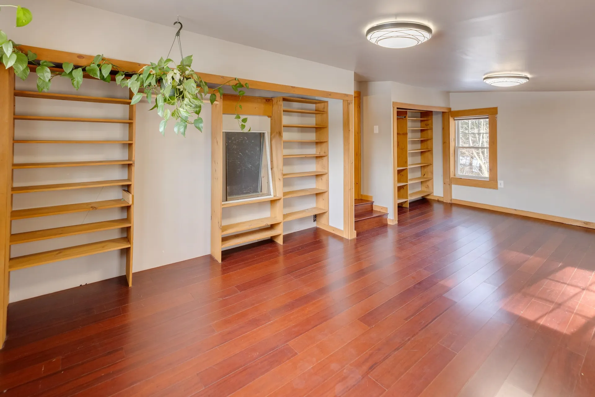 153 Mill Road Rumney NH 03266