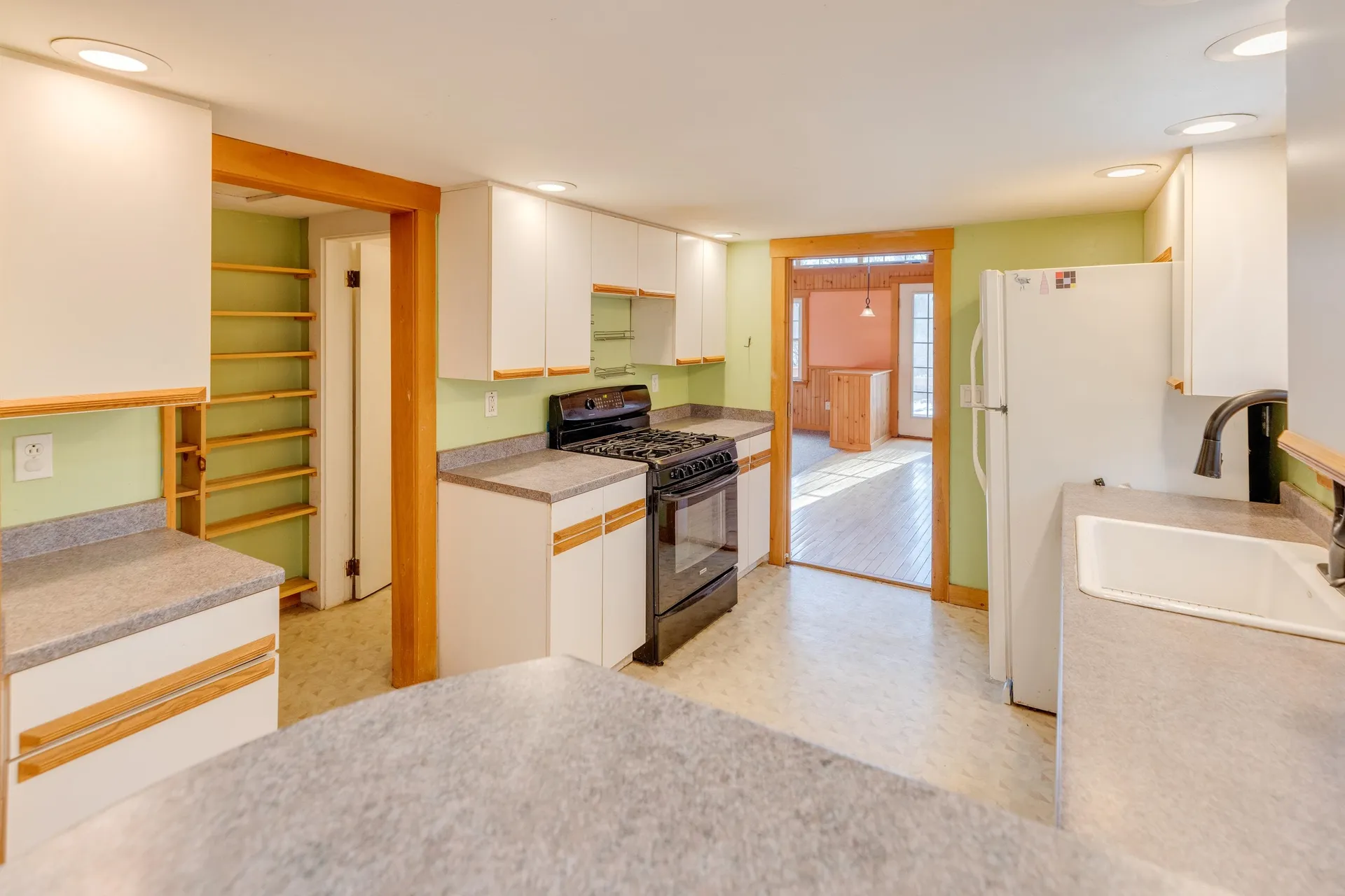 153 Mill Road Rumney NH 03266