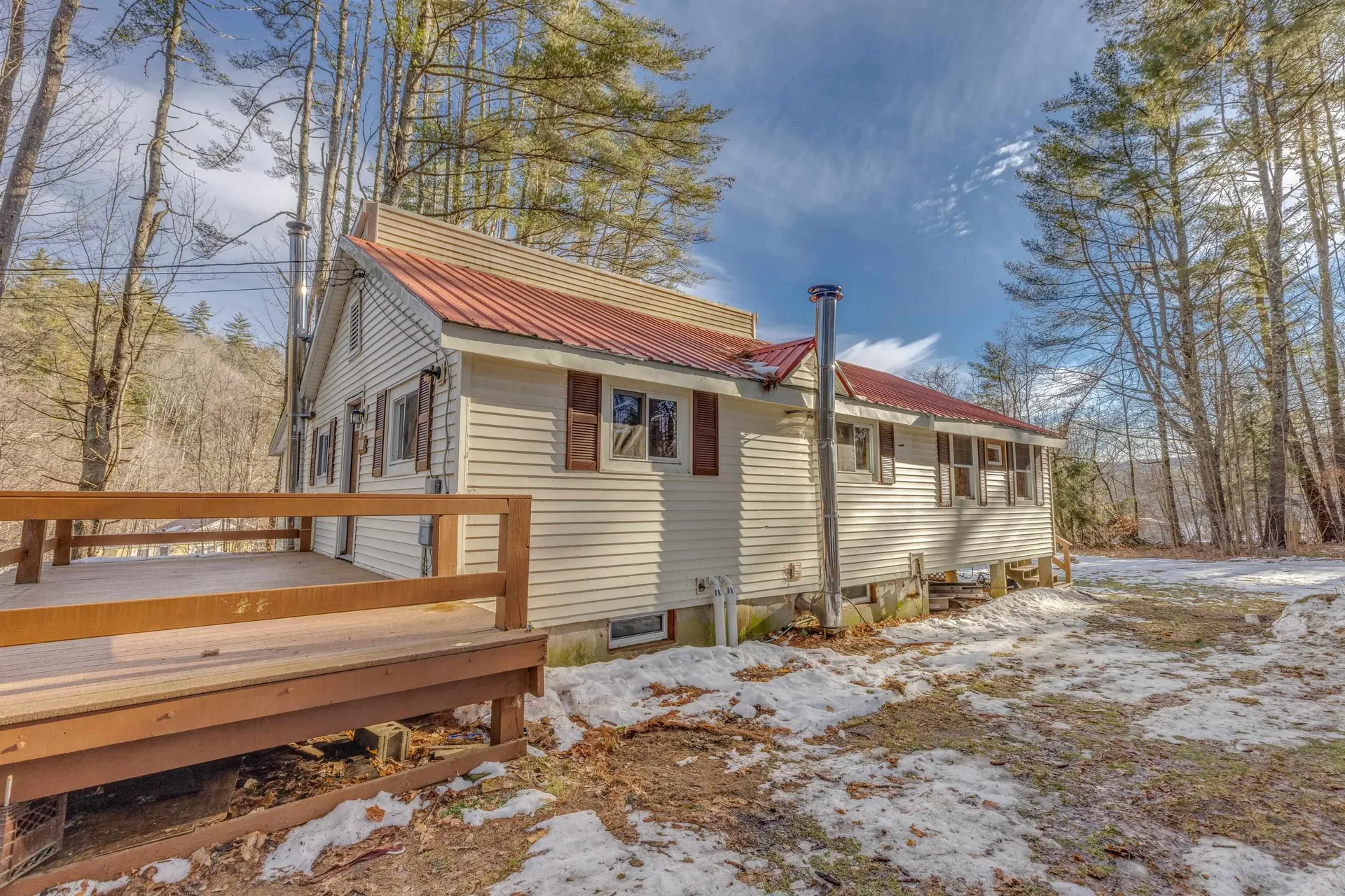 153 Mill Road Rumney NH 03266