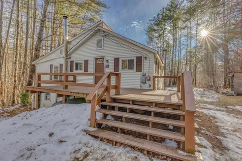 153 Mill Road Rumney NH 03266