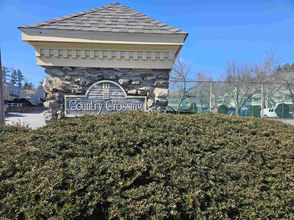 14 Turnbuckle Lane Merrimack NH 03054