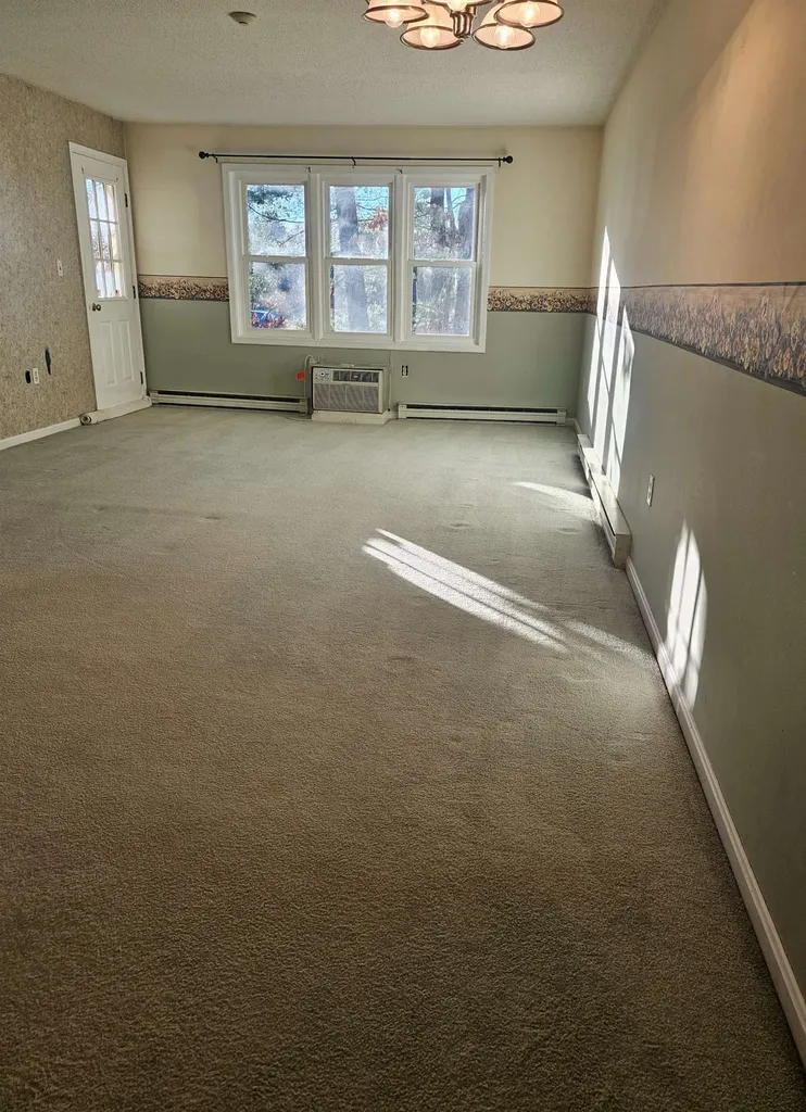 14 Turnbuckle Lane Merrimack NH 03054