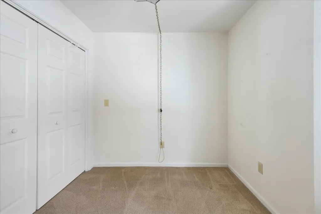 16 Clover Drive Essex VT 05452