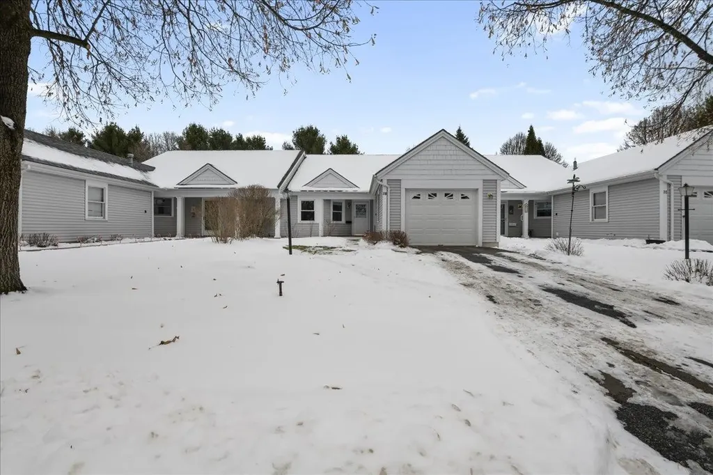 16 Clover Drive Essex VT 05452