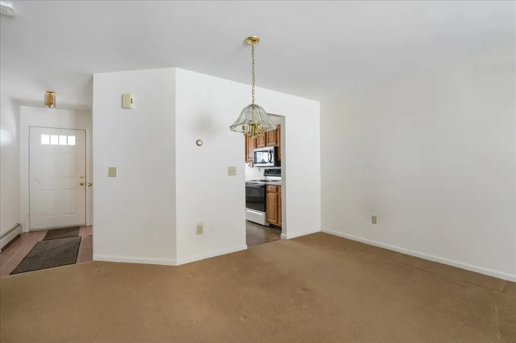 16 Clover Drive Essex VT 05452