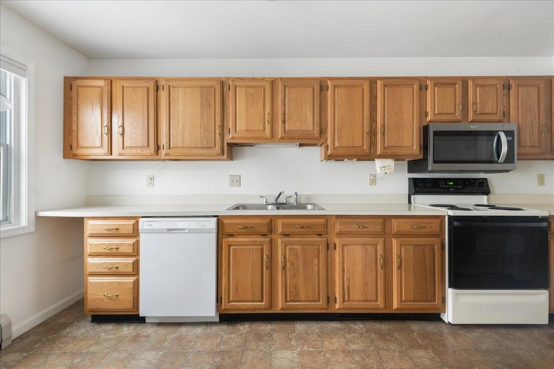 16 Clover Drive Essex VT 05452