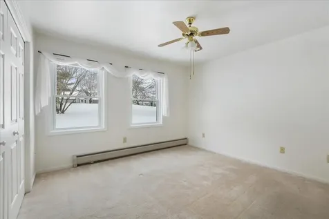 16 Clover Drive Essex VT 05452