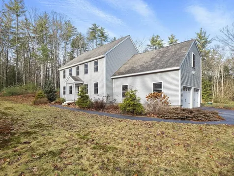 72 Baboosic Lake Road Amherst NH 03031