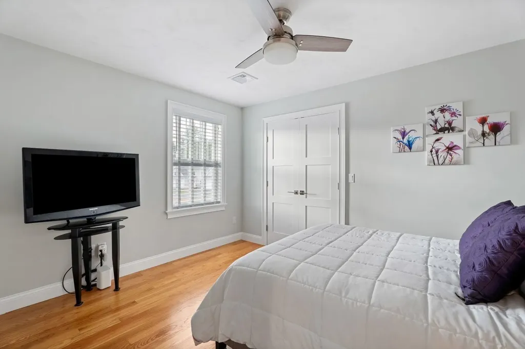 20 Kibrel Court Sandown NH 03873
