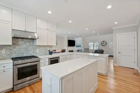 20 Kibrel Court Sandown NH 03873