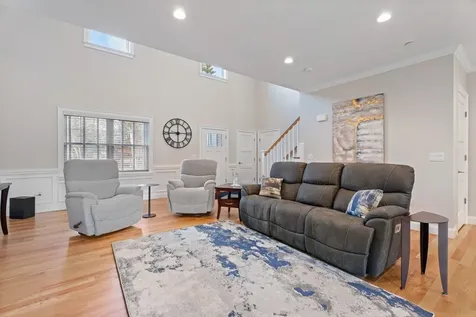 20 Kibrel Court Sandown NH 03873