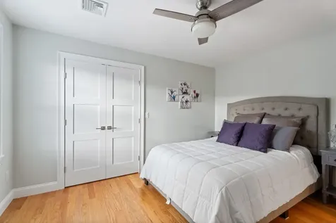 20 Kibrel Court Sandown NH 03873