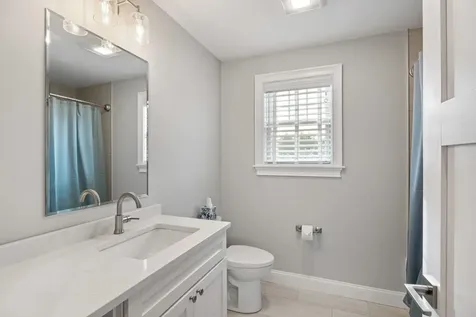 20 Kibrel Court Sandown NH 03873