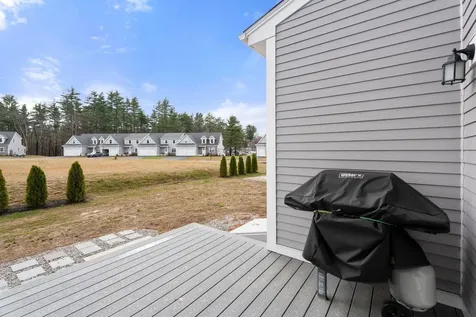 20 Kibrel Court Sandown NH 03873