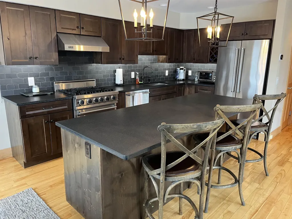 15 Cedar Creek Drive Wilmington VT 05363