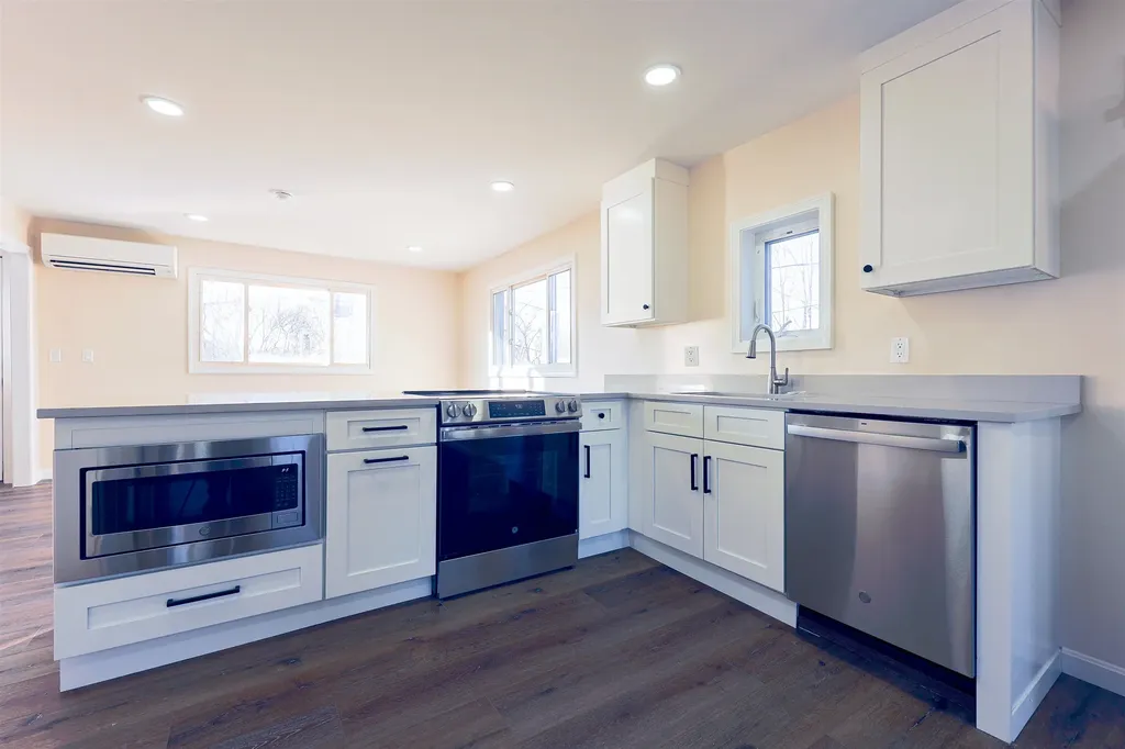 64 Warren Street Laconia NH 03246