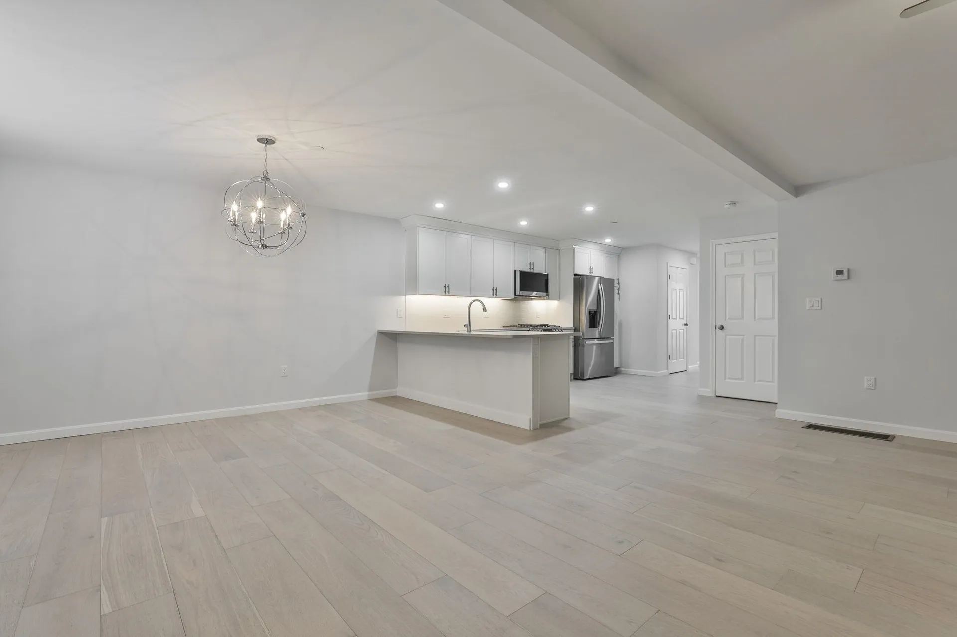 45 Centerwood Way Manchester NH 03102