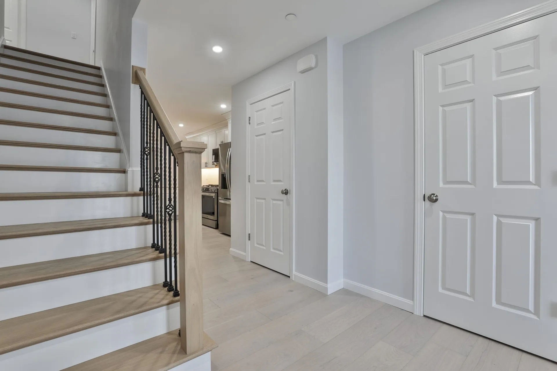 45 Centerwood Way Manchester NH 03102