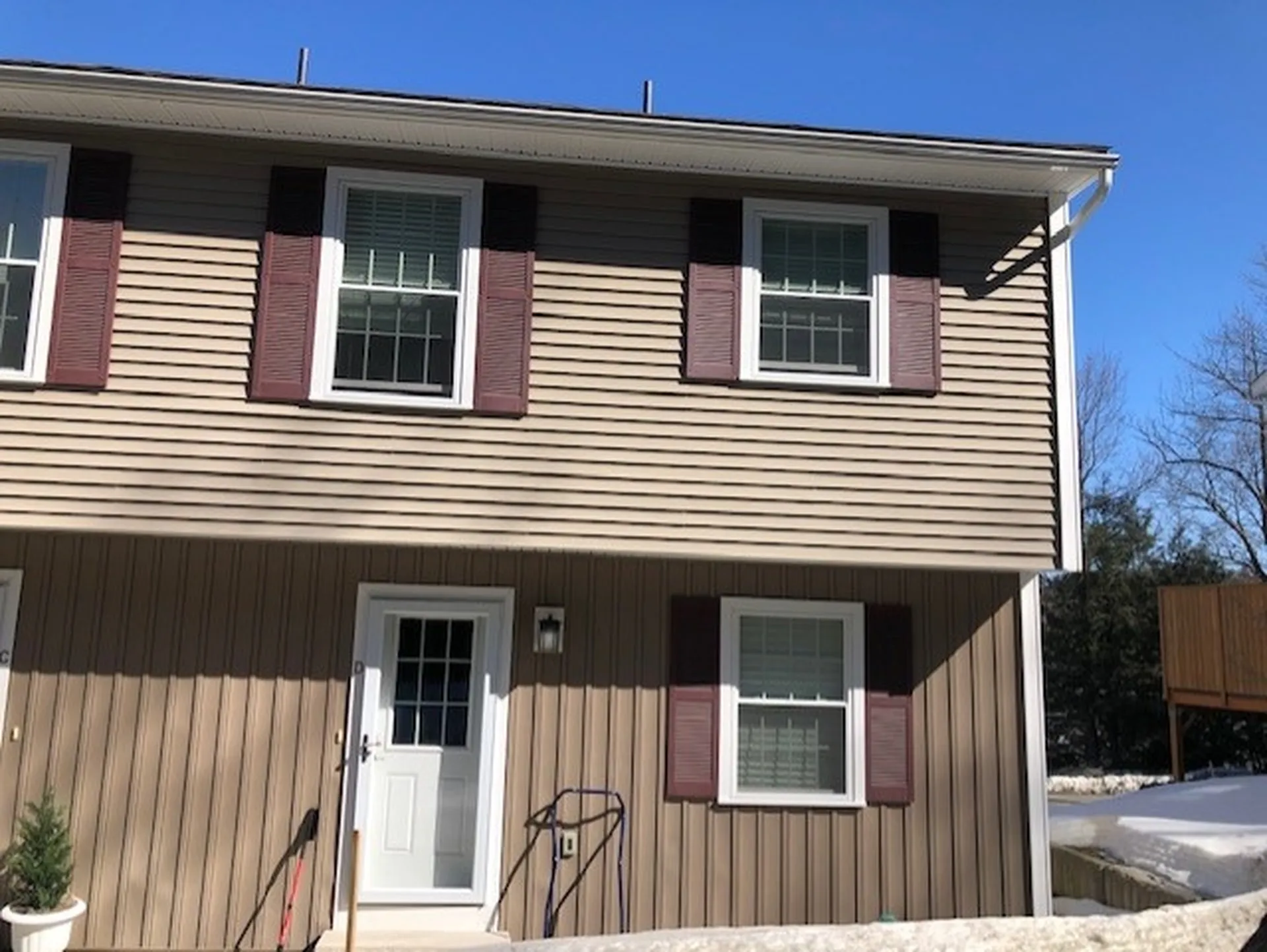 1376 Route 11 Sunapee NH 03751