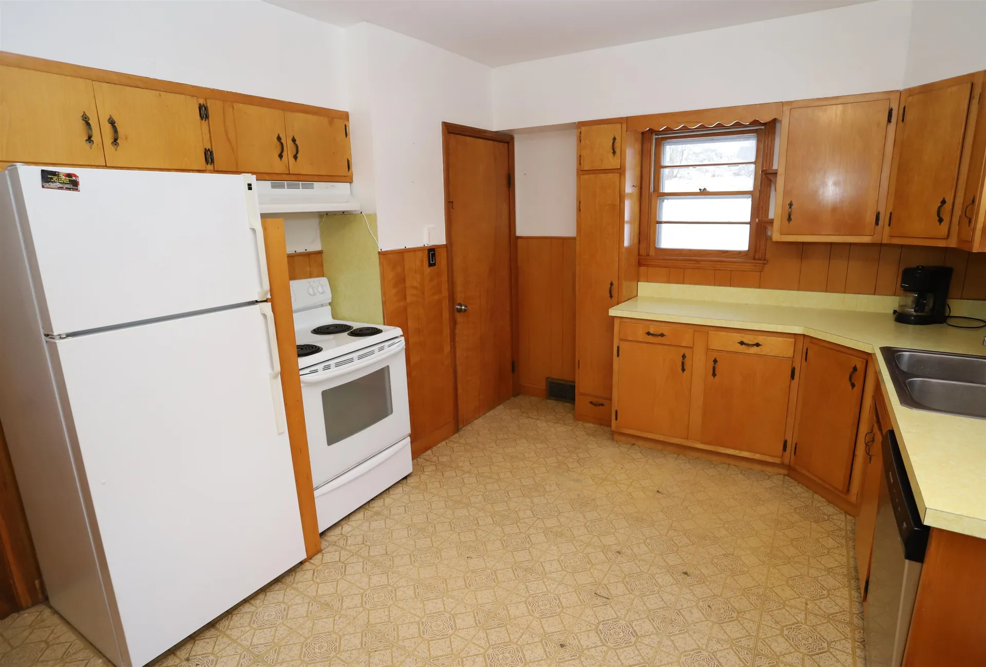 38 Bailey Street Springfield VT 05156