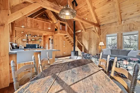 7a Brownsville Road Hartland VT 05048