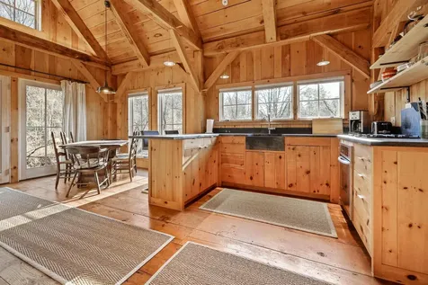 7a Brownsville Road Hartland VT 05048