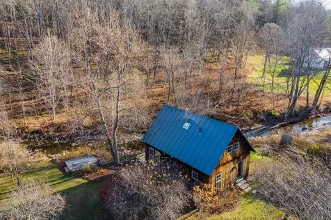 7a Brownsville Road Hartland VT 05048