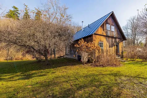 7a Brownsville Road Hartland VT 05048