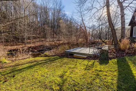 7a Brownsville Road Hartland VT 05048