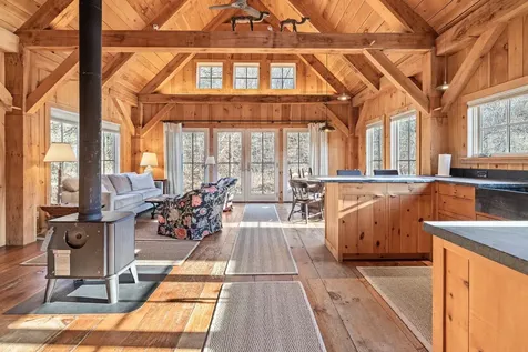 7a Brownsville Road Hartland VT 05048