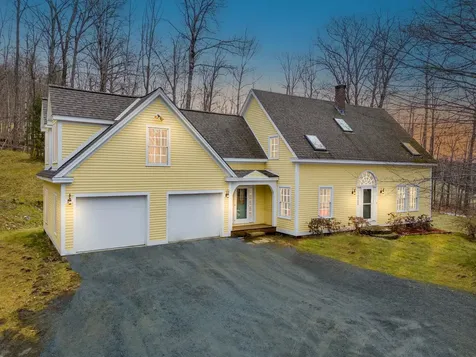 13 Montview Drive Hanover NH 03755-4911