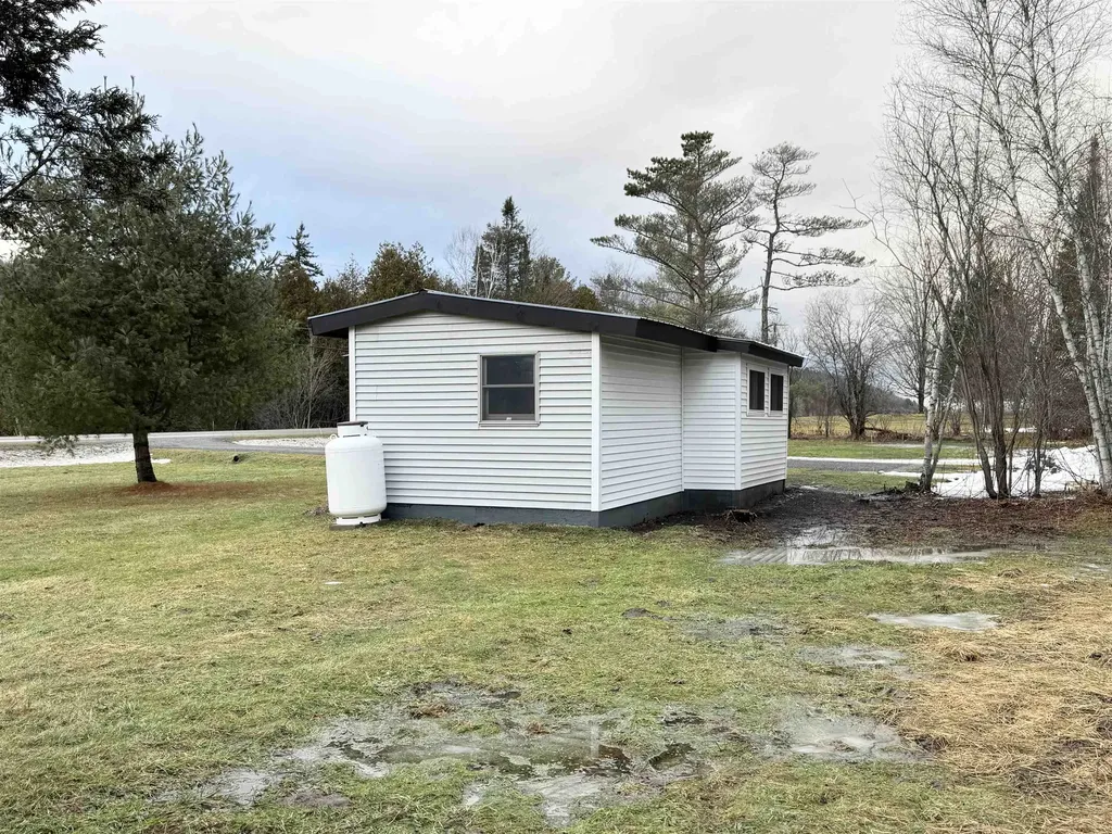 657 Creek Road Albany VT 05845